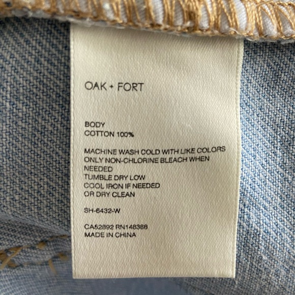 Oak and Fort - Jean Short - Light Blue - Size 26 - Picture 4 of 4